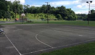 Bellevue Memorial Park pickleball courts