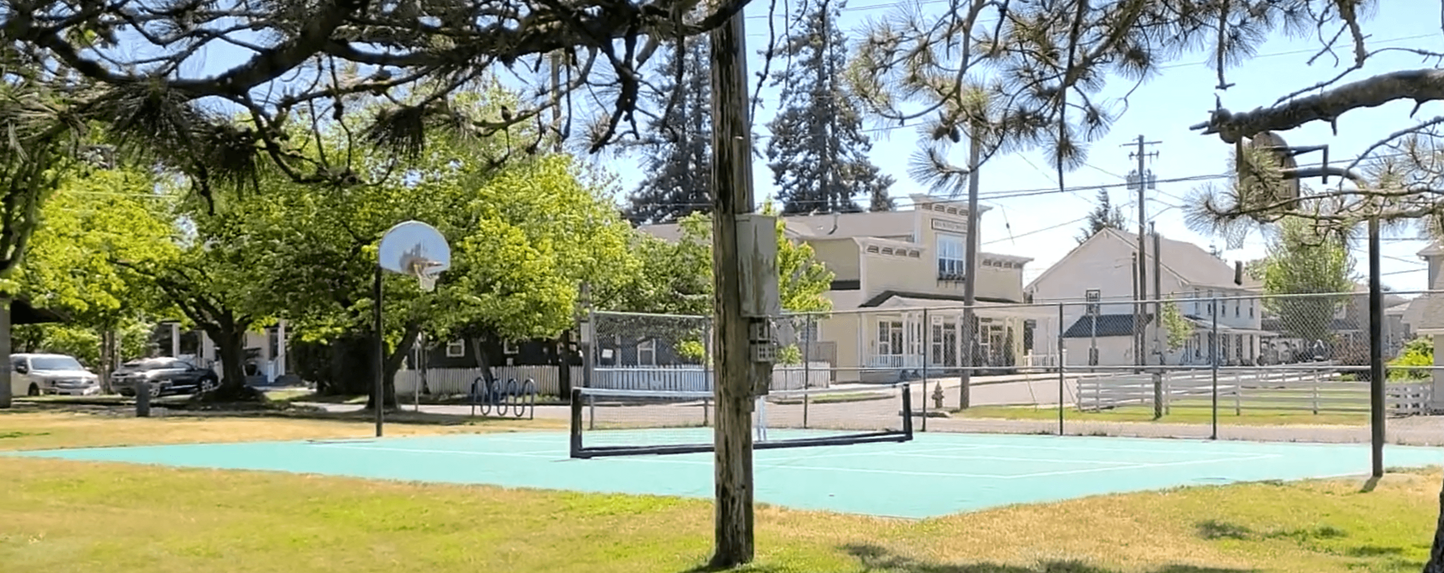 Norma Pfeiffer Park pickleball courts