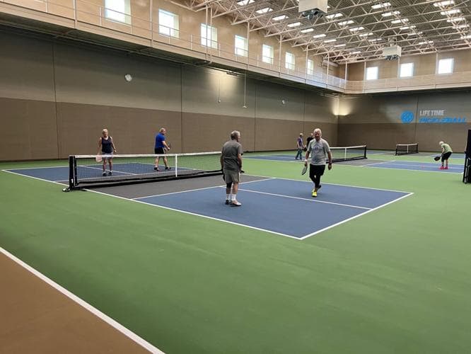 Life Time Athletic - Des Moines pickleball courts