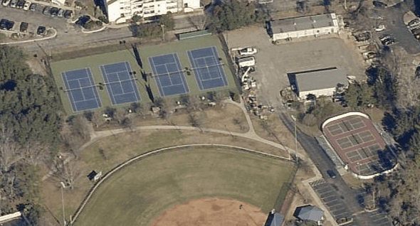 J Bryan Floyd Community Center pickleball courts