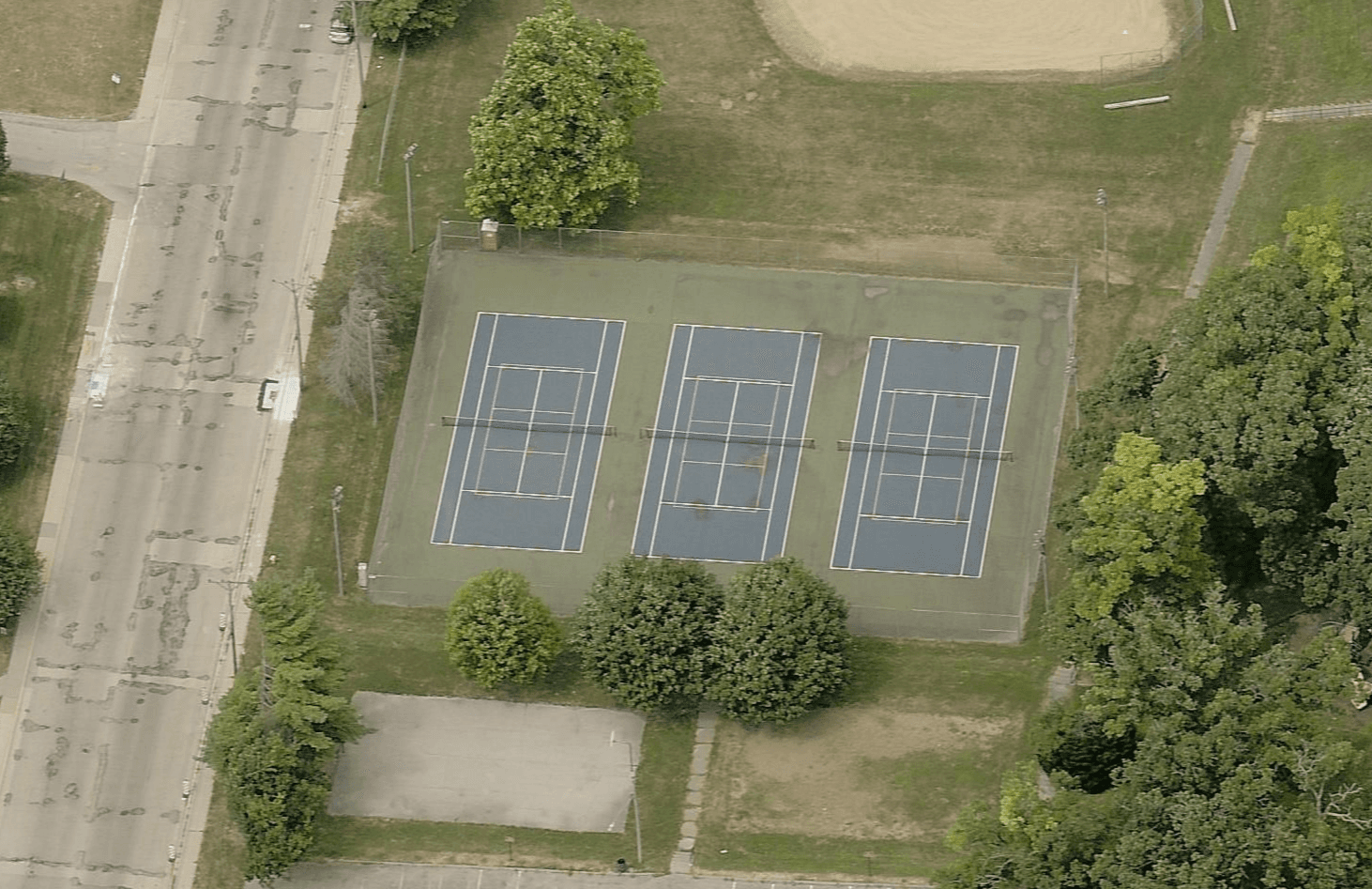 Lincoln Park pickleball courts