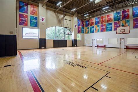 Amon G. Carter Jr. Downtown YMCA pickleball courts