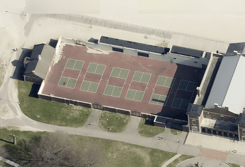 Ontario Beach Park pickleball courts