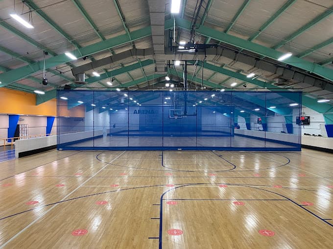 Supreme Sports Club pickleball courts
