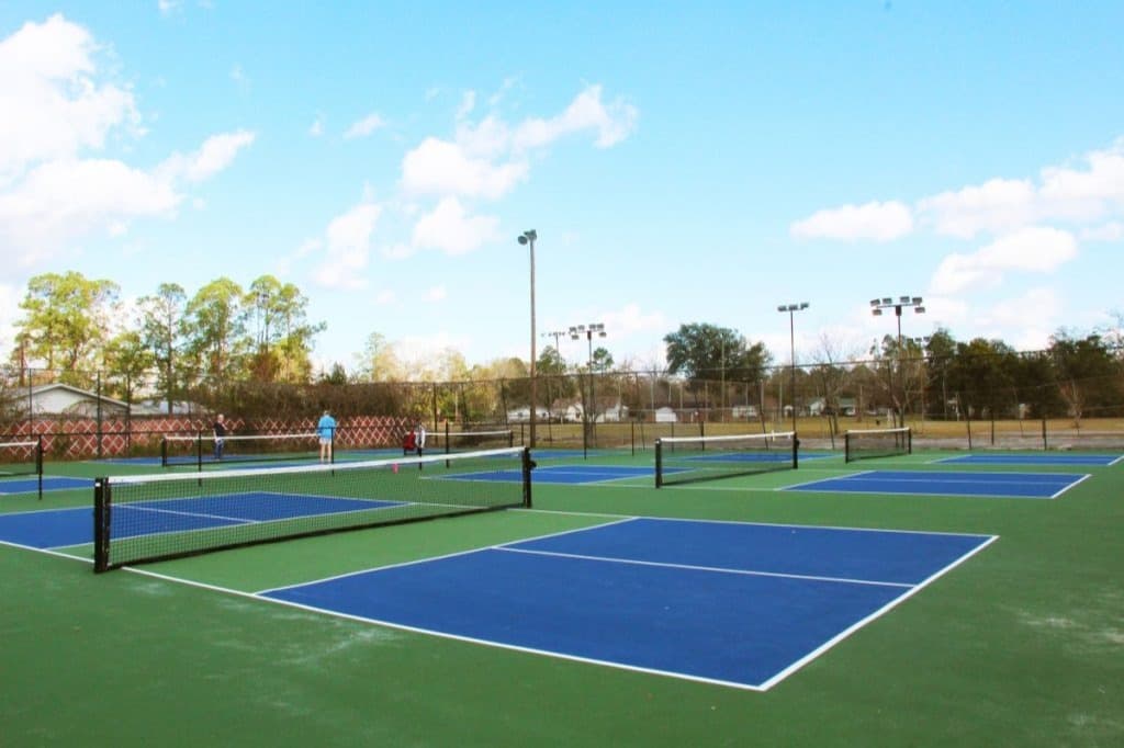 Max Deen Memorial Park pickleball courts