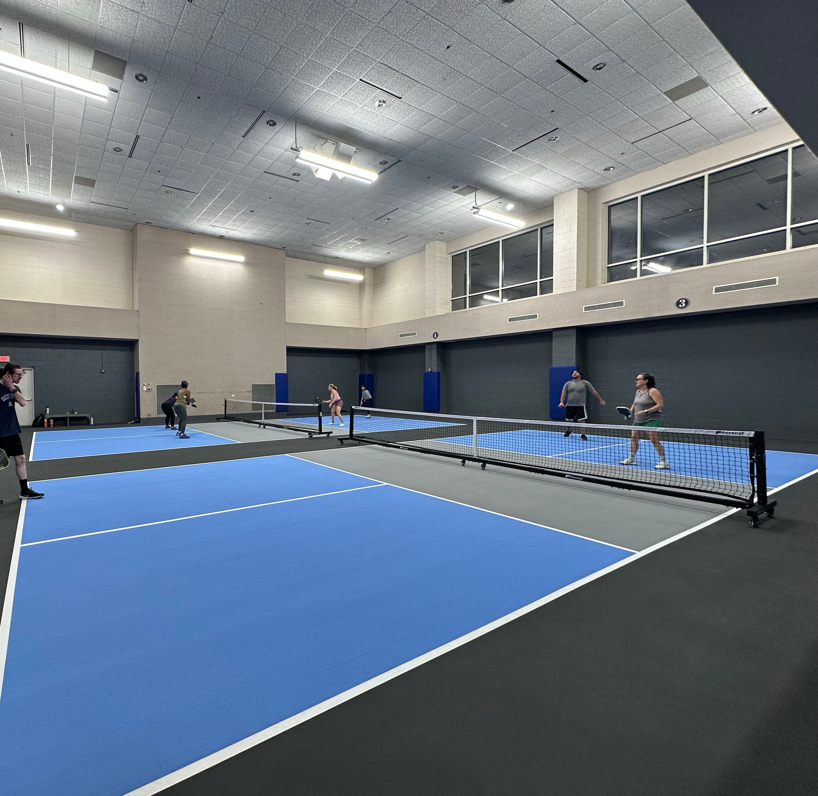 ClubFitness pickleball courts