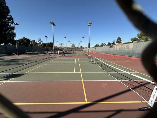Garvey Park pickleball courts