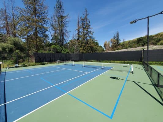 Mission Hills Racquet and Swim Club pickleball courts