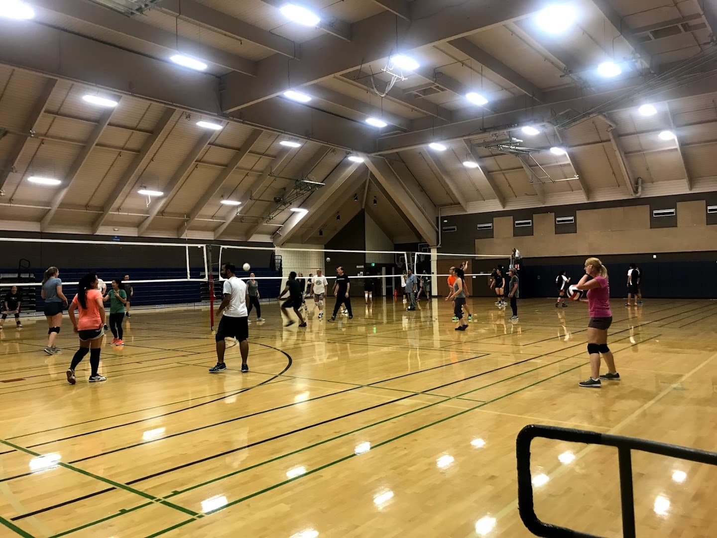 Sunnyvale Community Center pickleball courts