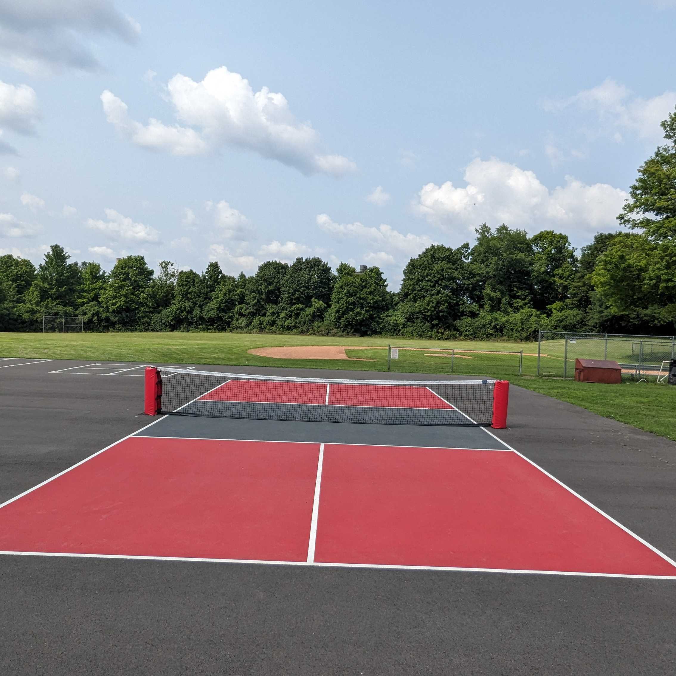 Jamesville Elementary School pickleball courts
