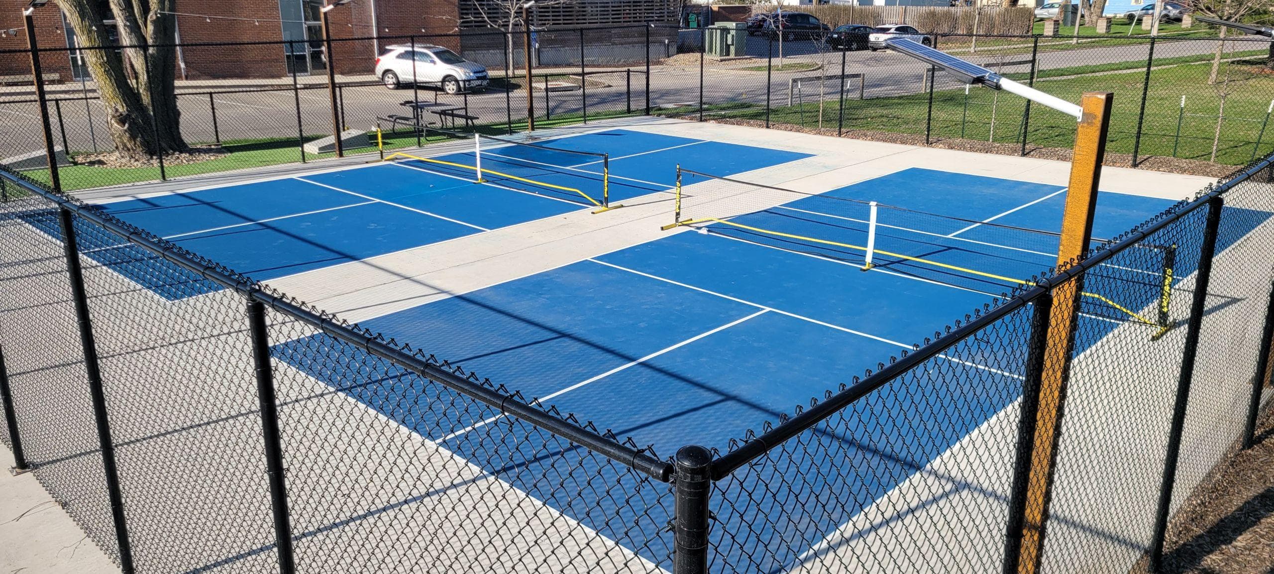 Striking Sparrow Lounge pickleball courts