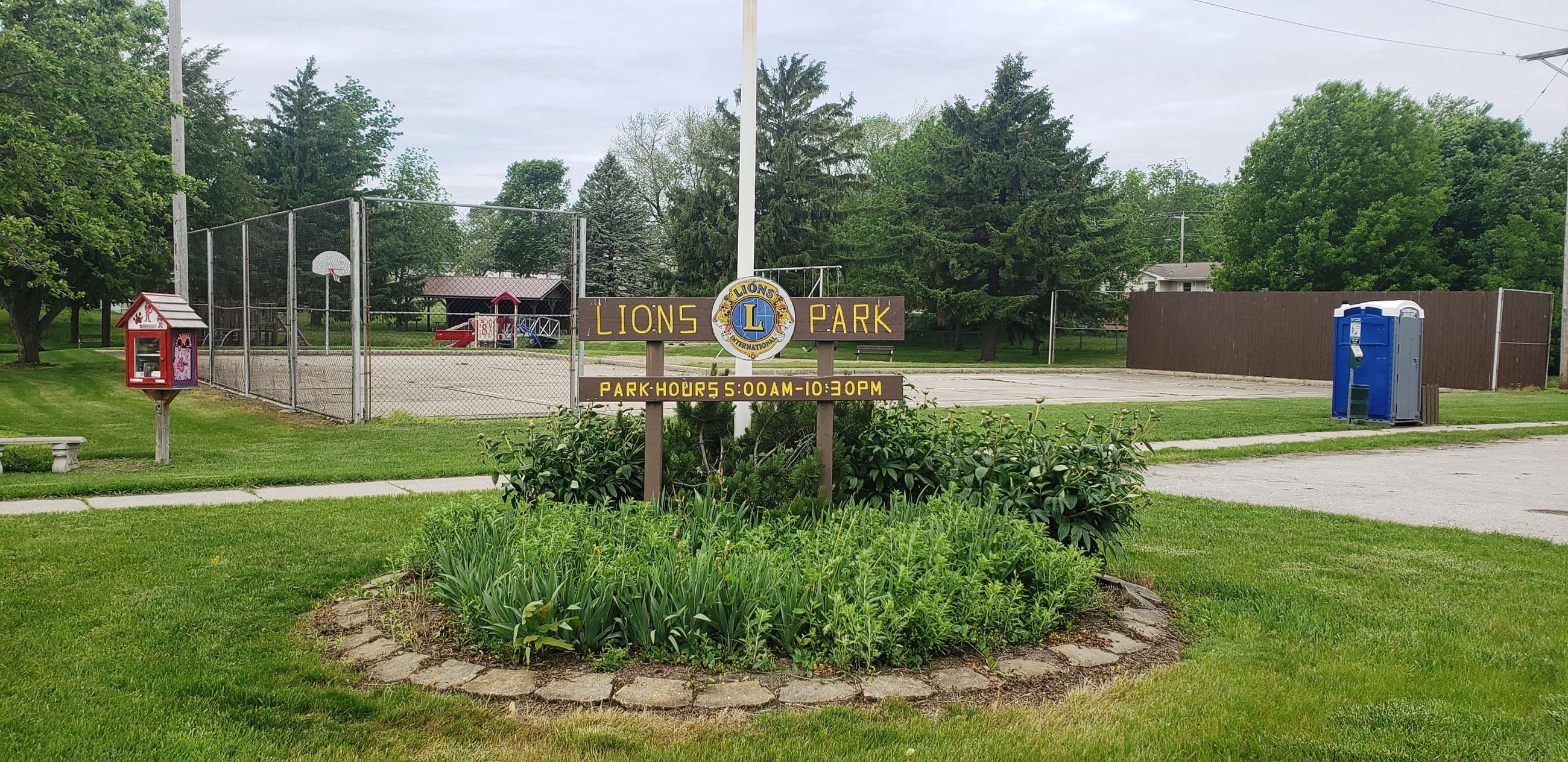 Lion’s Park pickleball courts