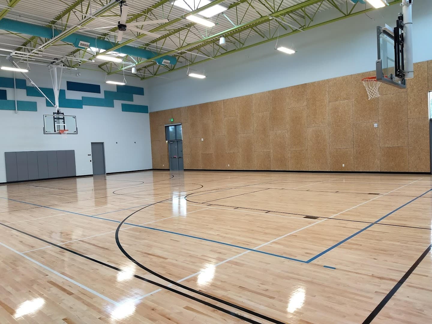 Apex Secrest Recreation Center pickleball courts