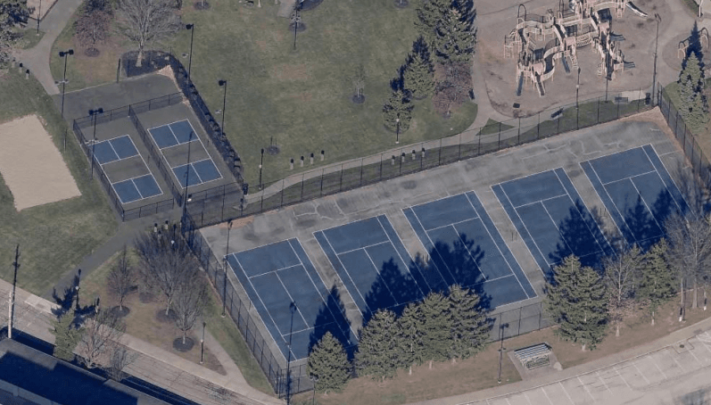 Greenbriar Commons Park pickleball courts