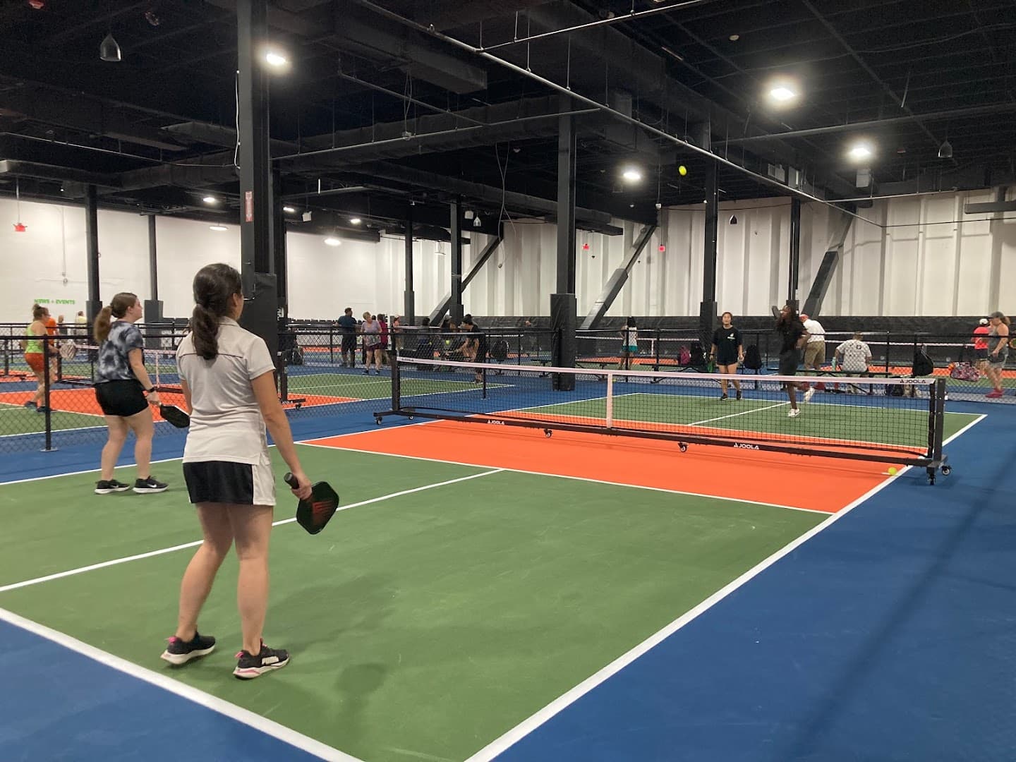 Dill Dinkers North Bethesda pickleball courts