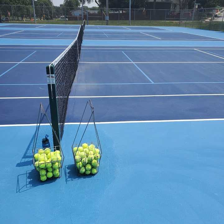 Central Park East pickleball courts