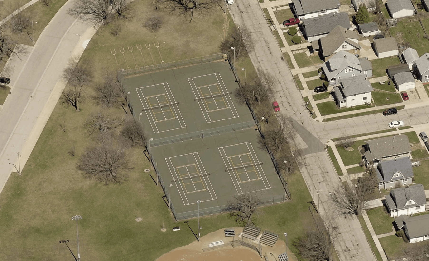 Lincoln Park pickleball courts