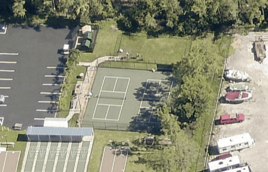 Sun Retreats Naples East pickleball courts