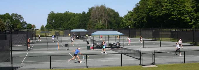 Birchwood Farm Golf & Country Club pickleball courts