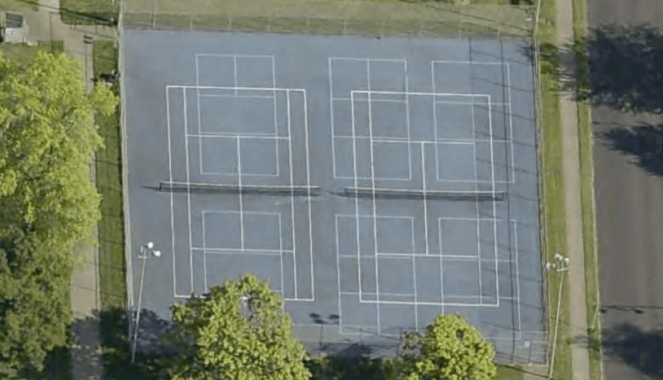Highland City Park pickleball courts