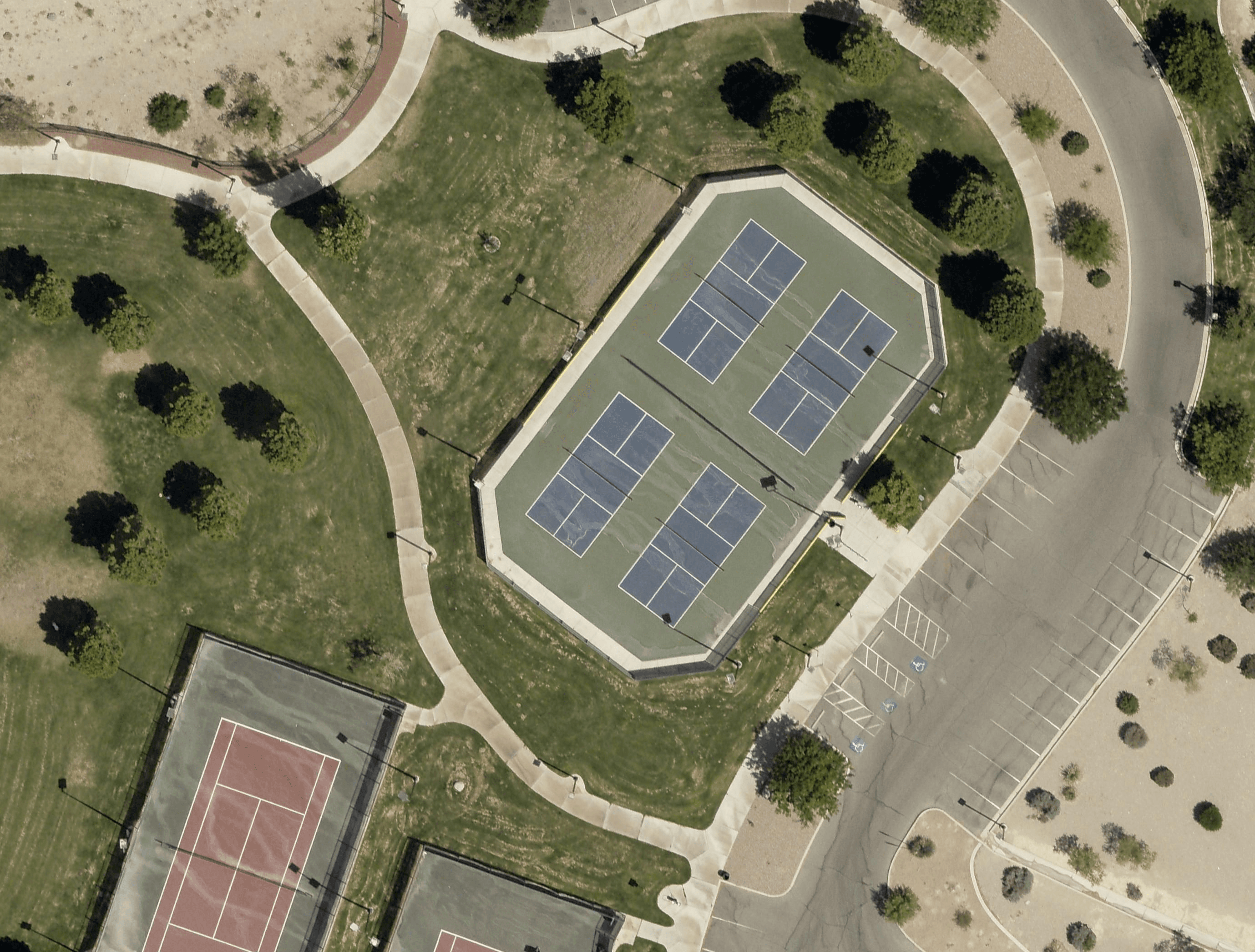 Lone Mountain Park pickleball courts