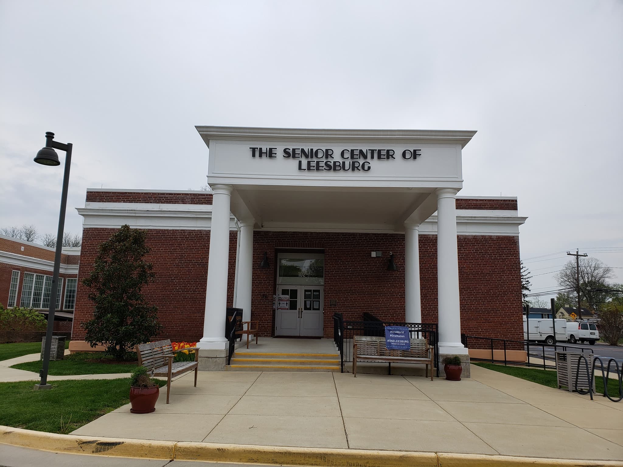 Leesburg Senior Center pickleball courts