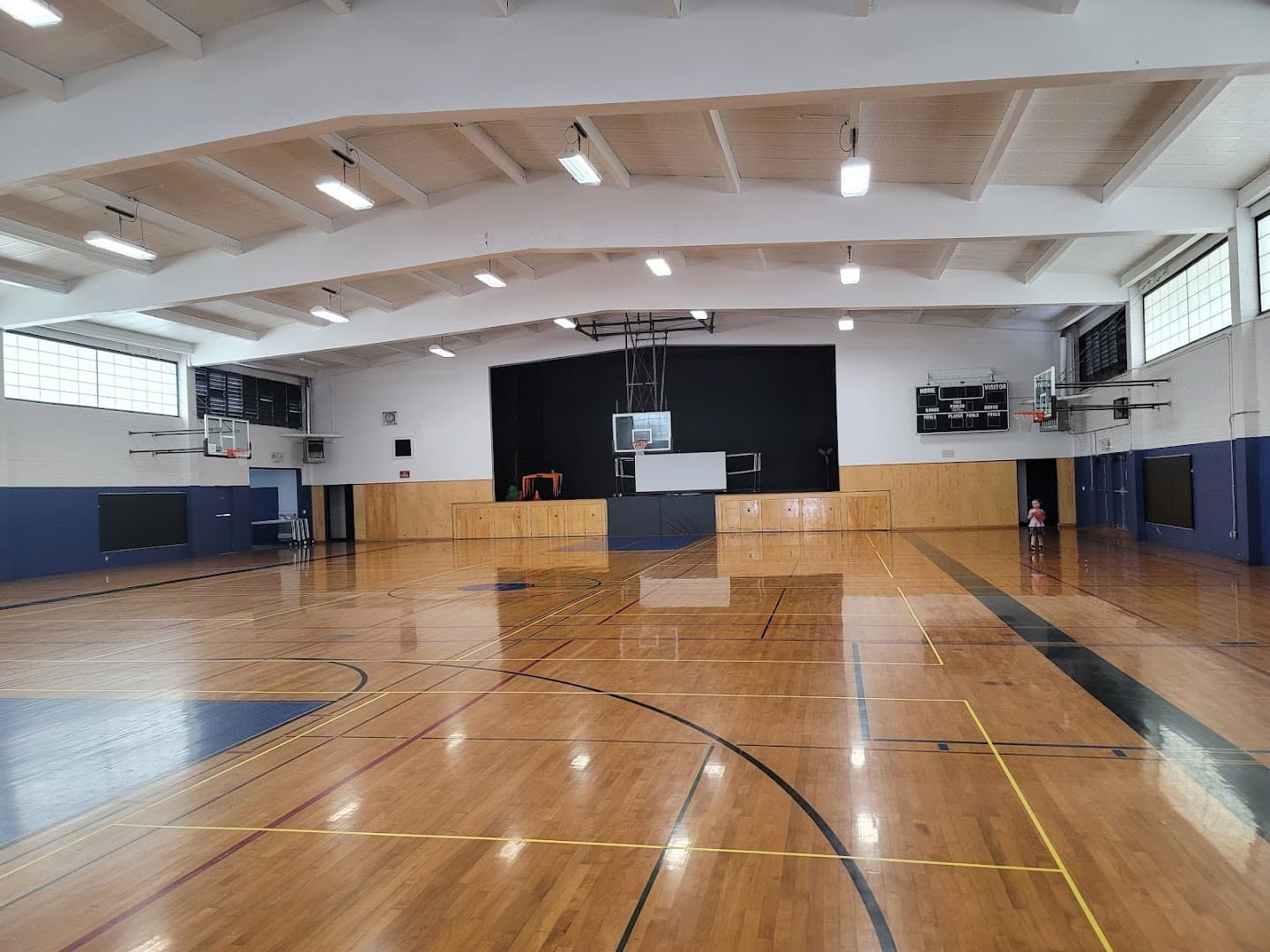 Junior Seau Beach Community Center pickleball courts