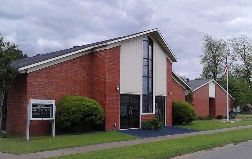 Dardanelle First Baptist Church pickleball courts
