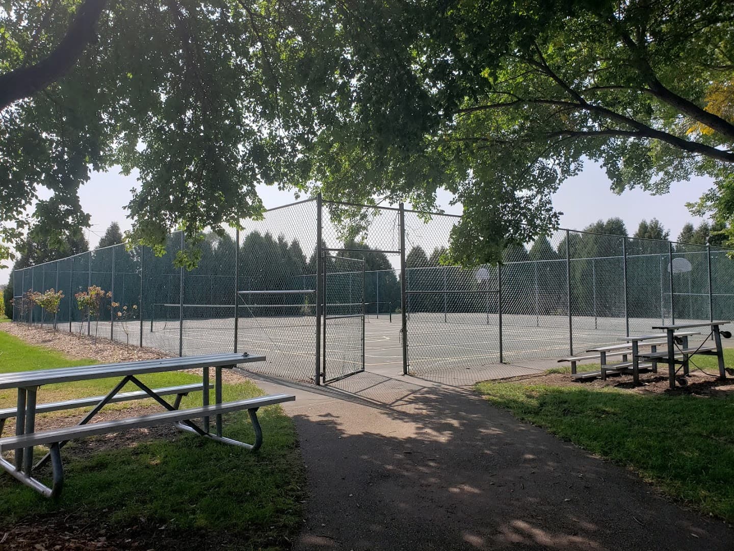 Wilma H. Lauterbach Park pickleball courts