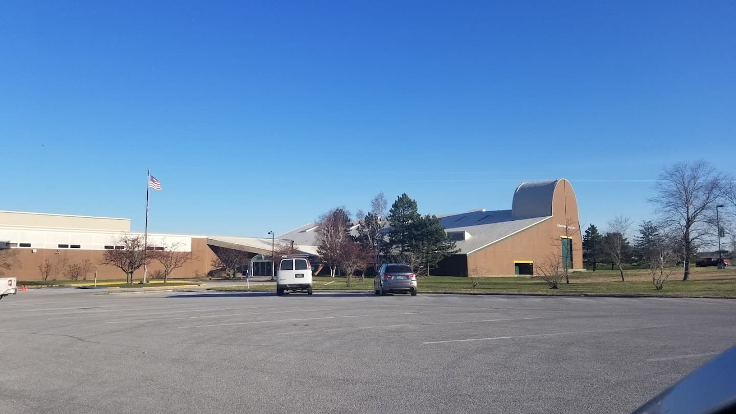 Collins Perley Fitness Center pickleball courts