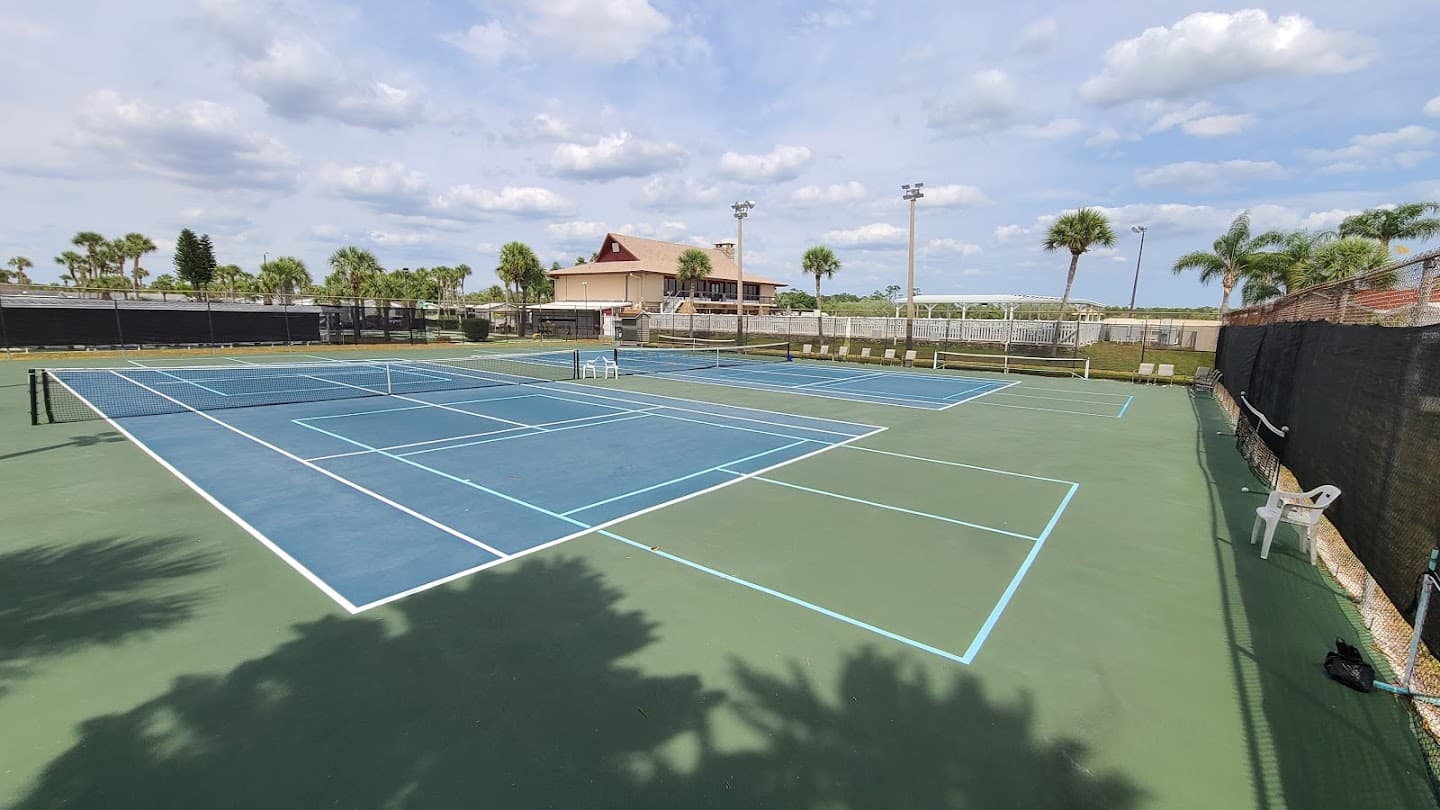 Outdoor Resorts At Orlando pickleball courts