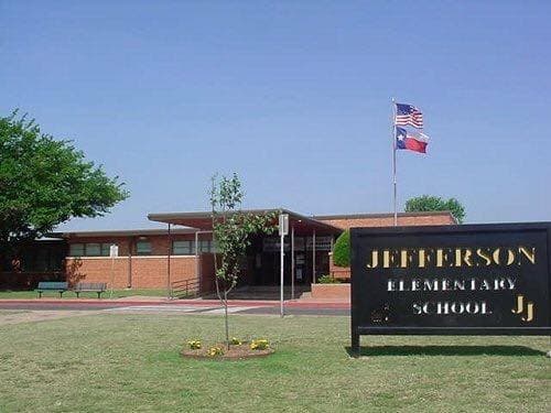 Jefferson Elementary School pickleball courts
