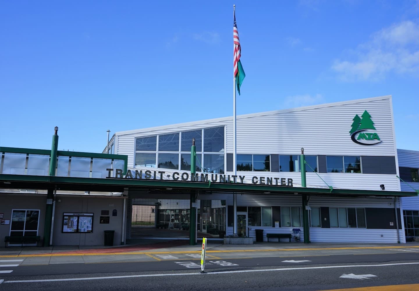 Transit Community Center pickleball courts