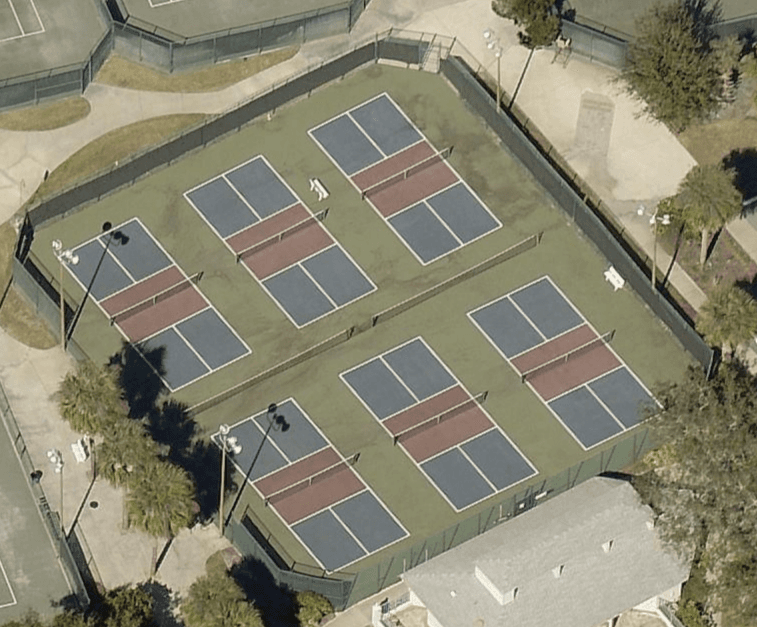 Spruce Creek Country Club pickleball courts