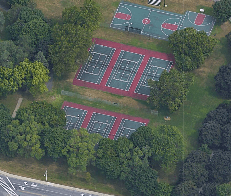 Collins Park pickleball courts