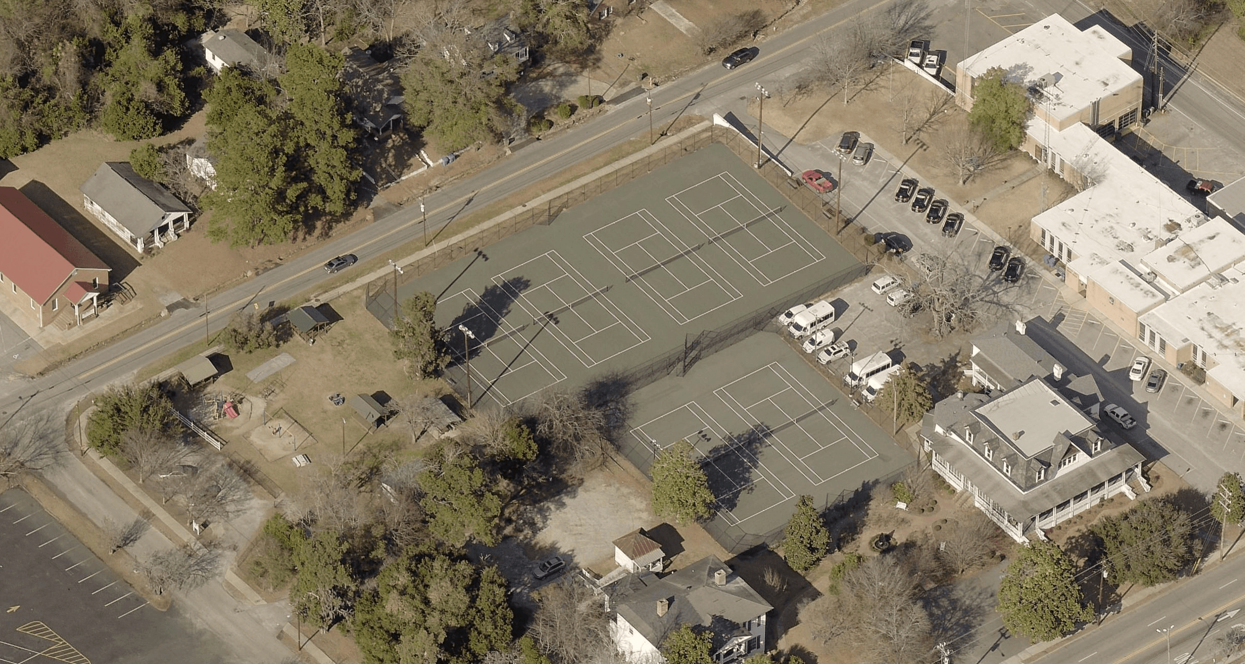 Bill Cain Tennis Center pickleball courts
