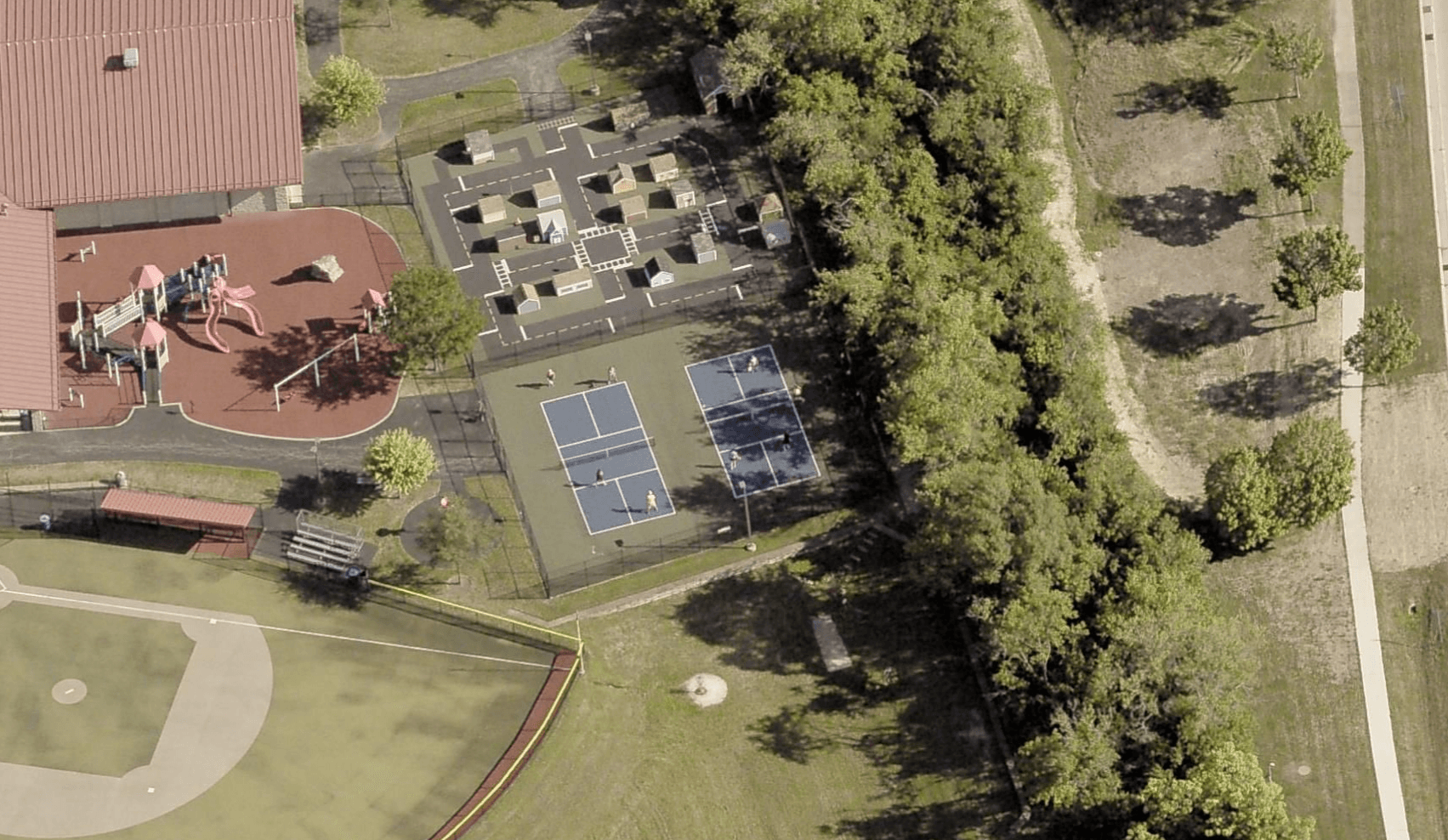 Buffalo Grove Park District: Rick Drazner Park pickleball courts