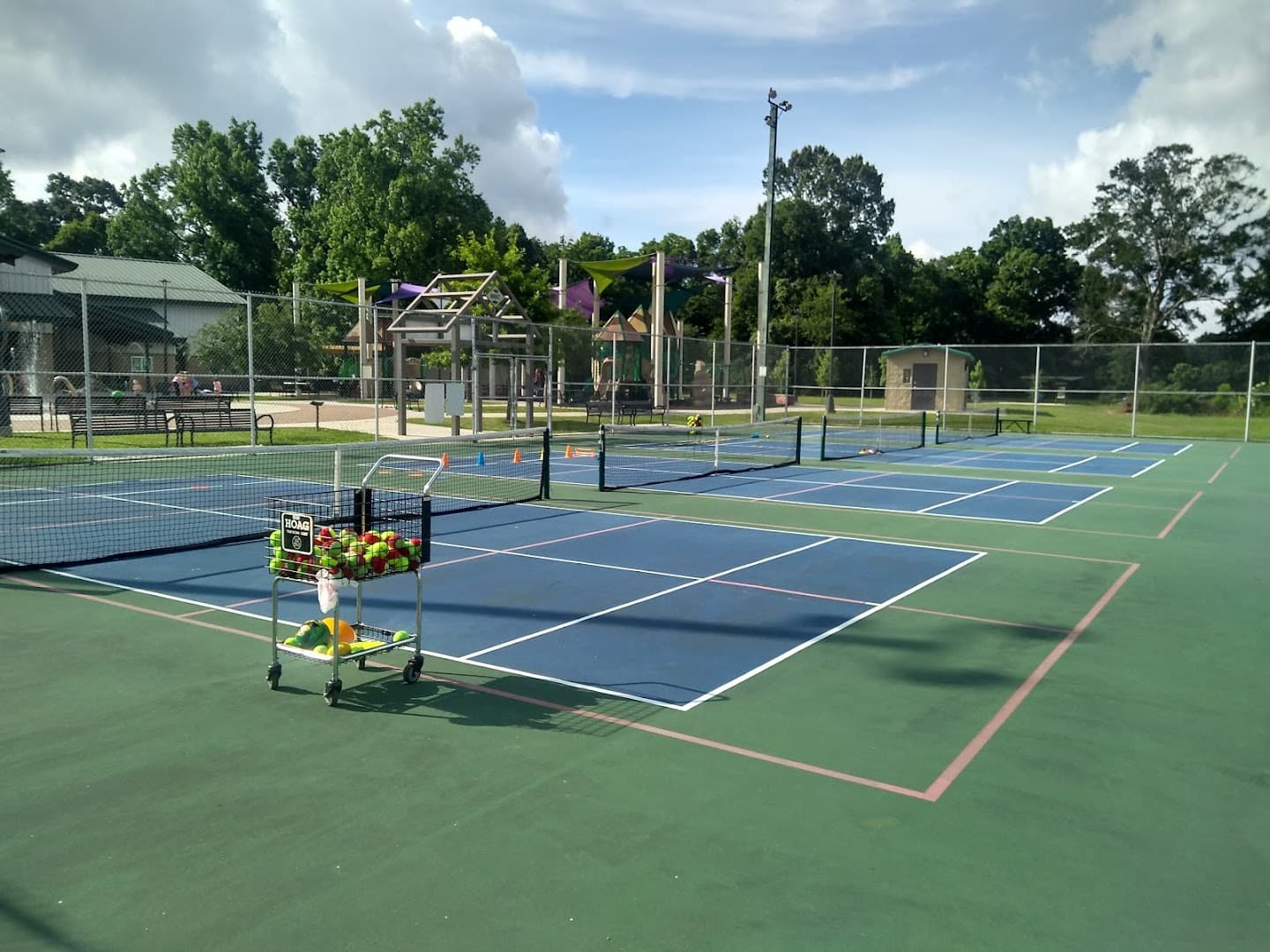 Highland Road Tennis Center pickleball courts