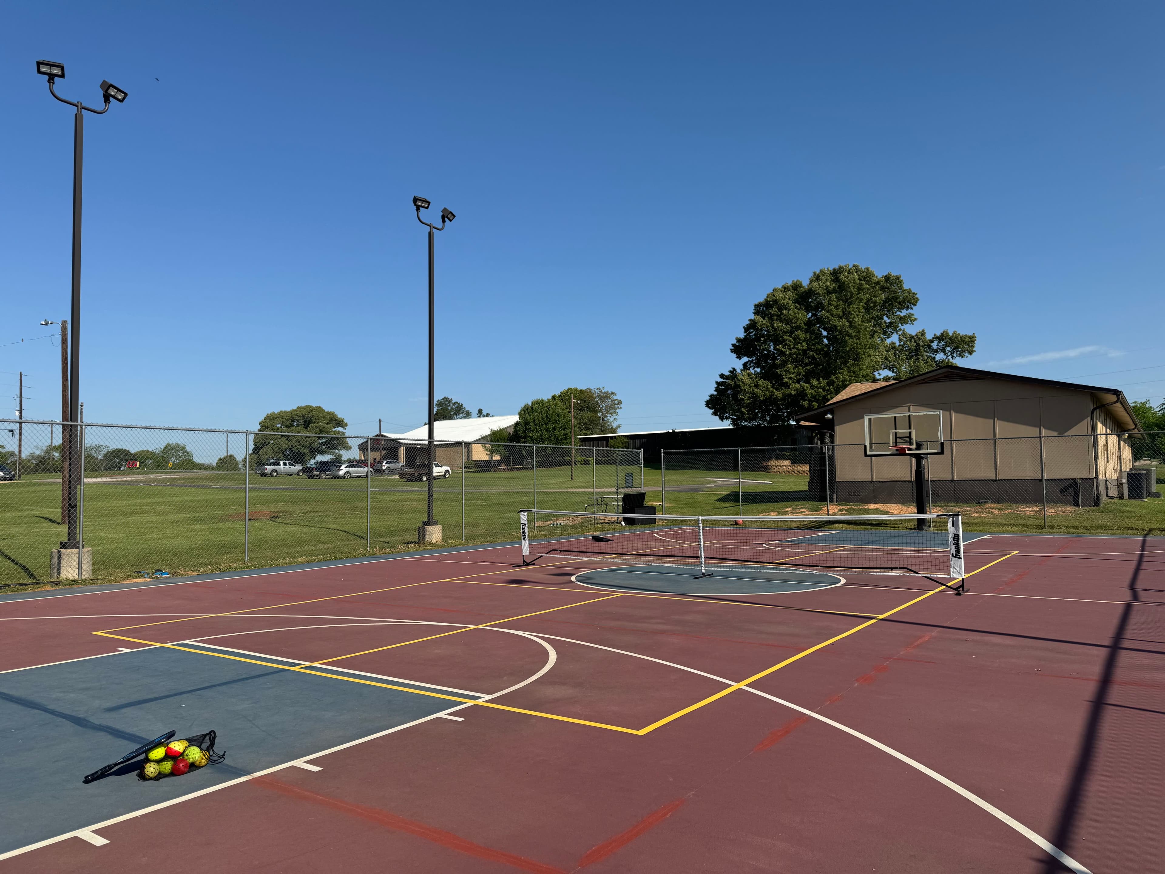 Community Christian Fellowship pickleball courts