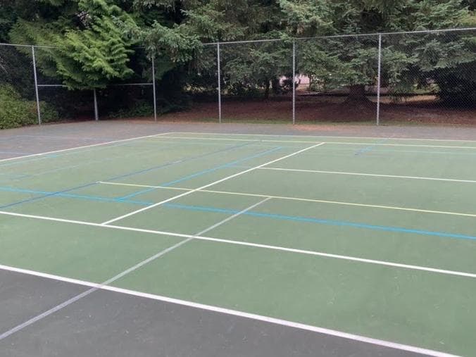 Highlands Park pickleball courts