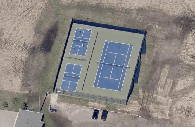Friendship Park pickleball courts