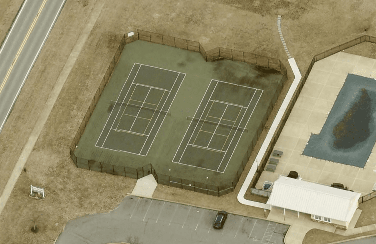 Frog Hollow Golf Club pickleball courts