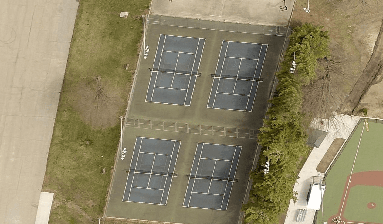 Inis Grove Tennis Park pickleball courts