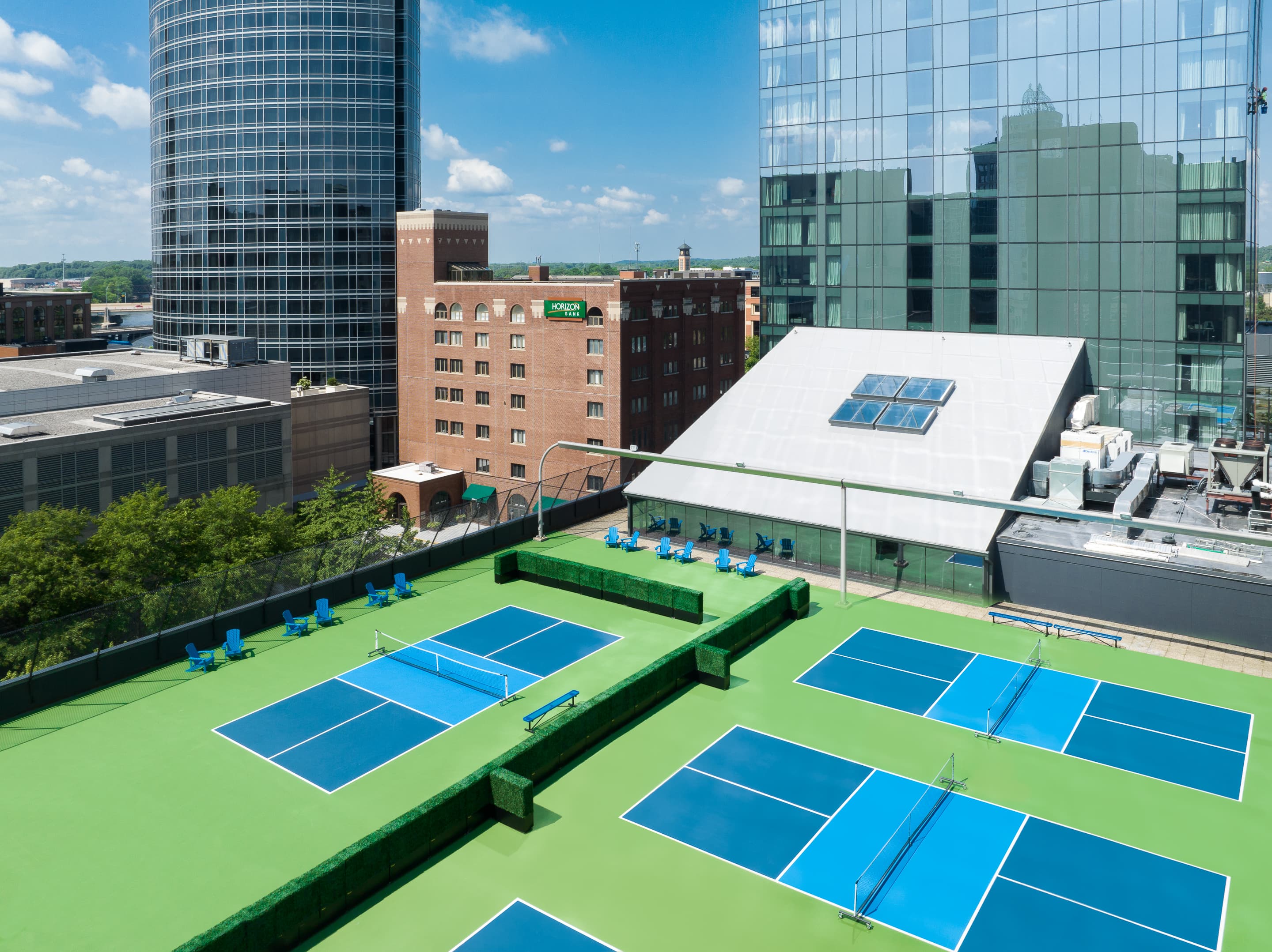 RoofTop Pickleball at the Amway Grand Plaza Hotel pickleball courts