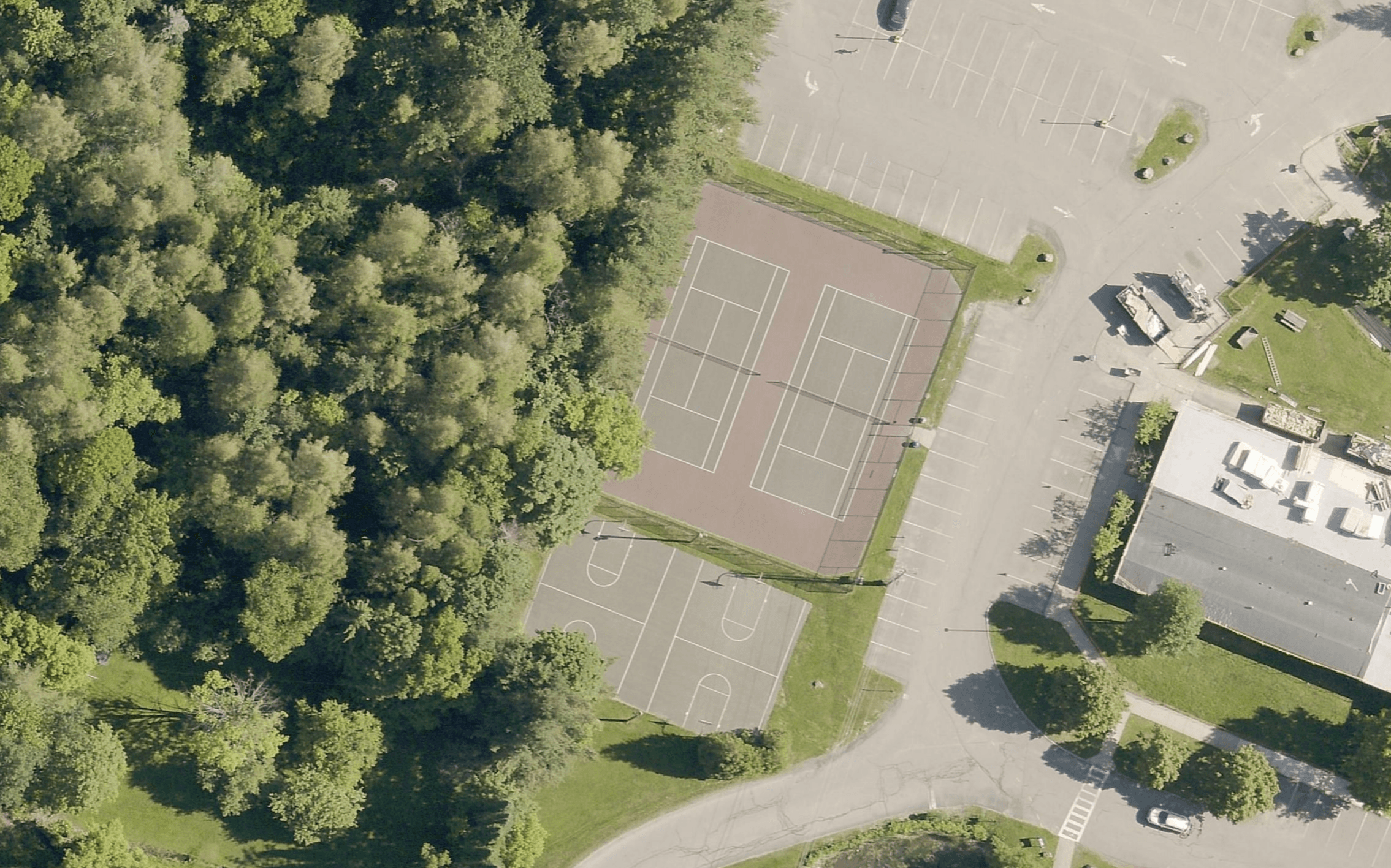 Williston Central School pickleball courts