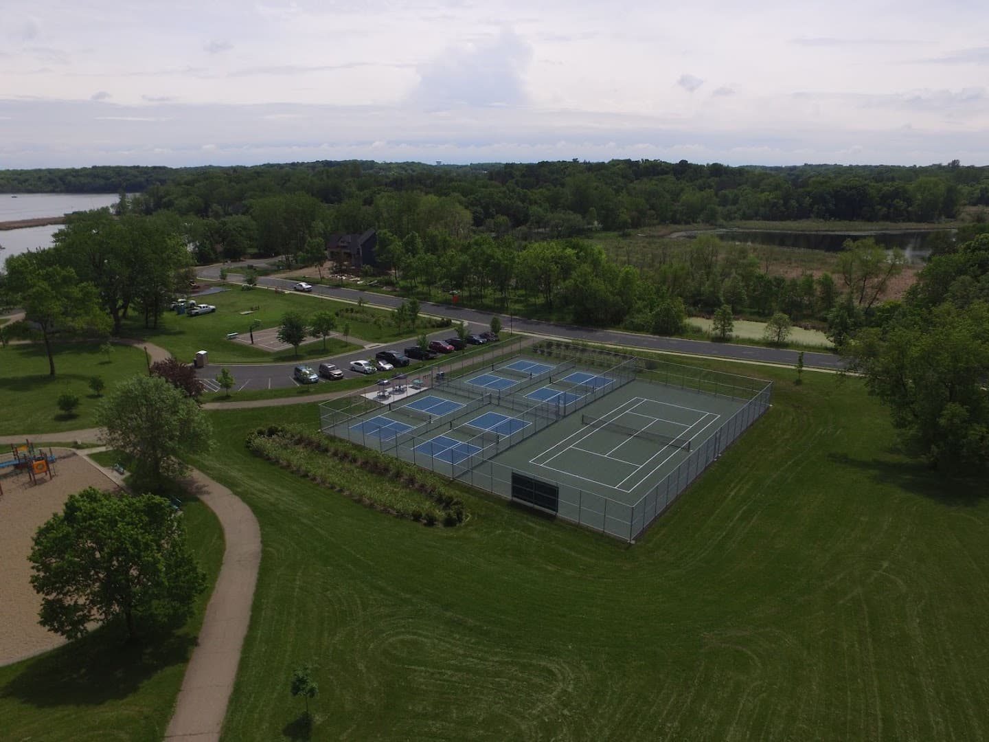 Chanhassen Roundhouse Park pickleball courts