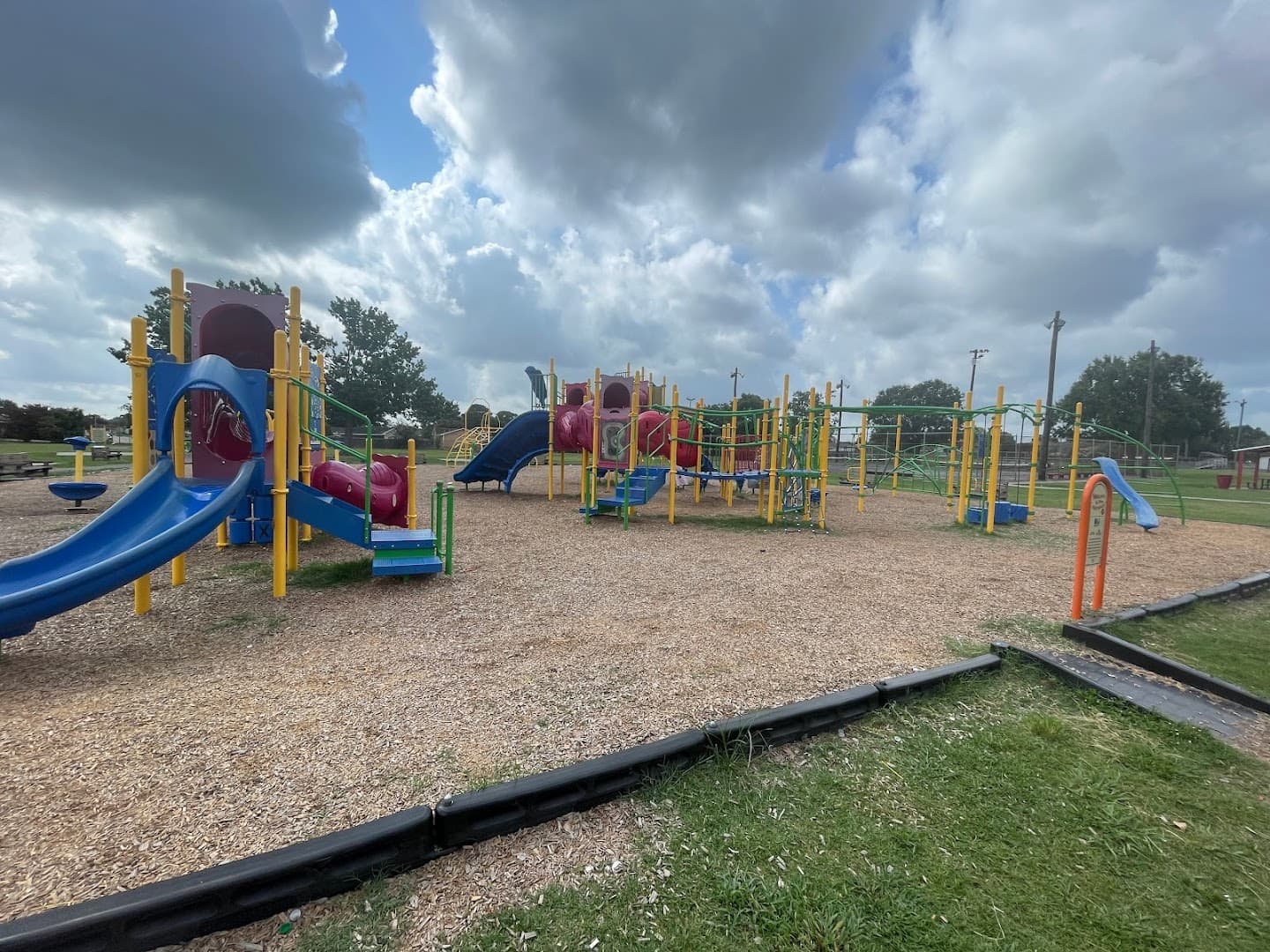 Oakdale park pickleball courts