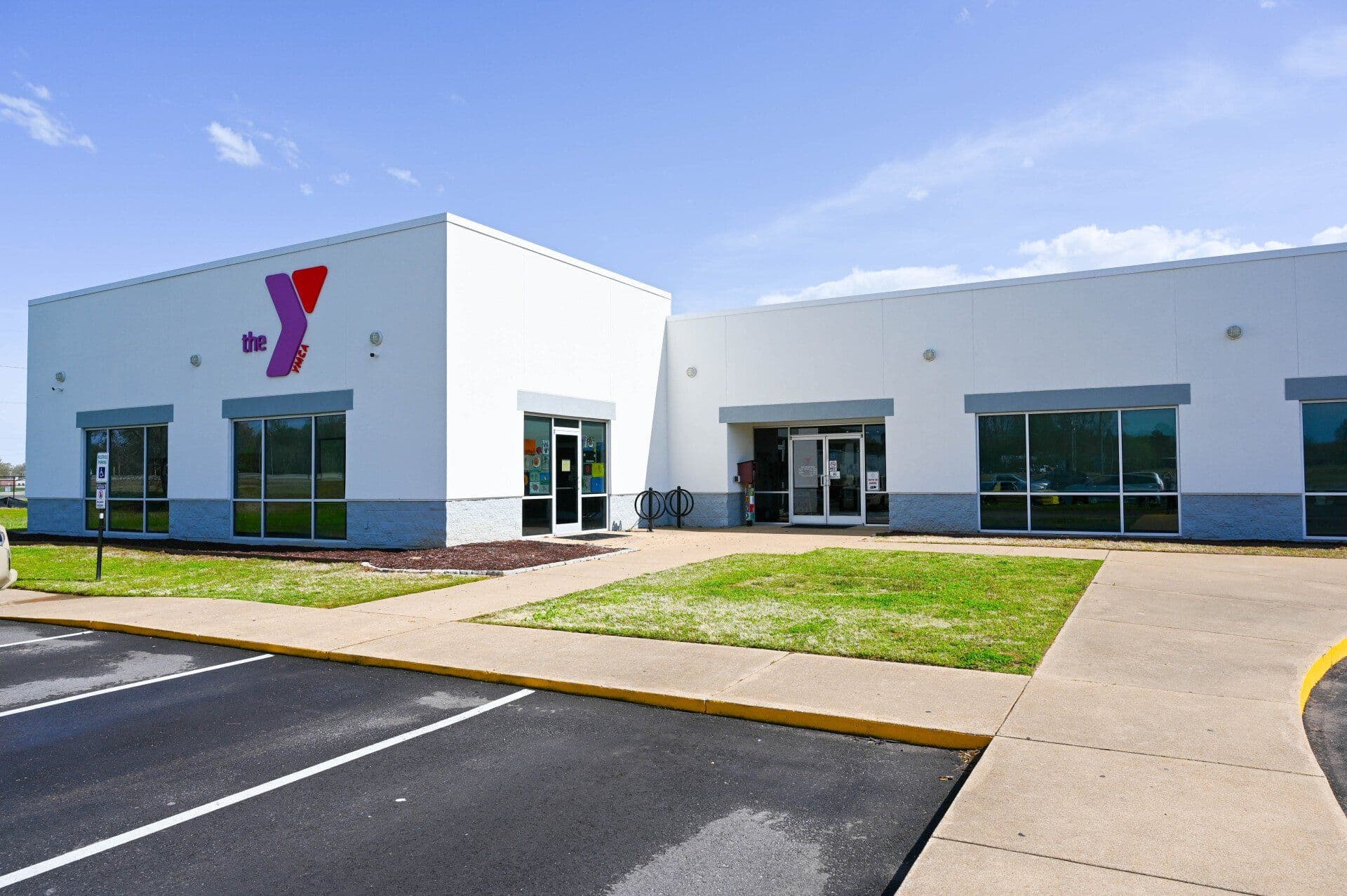 Milan Family YMCA pickleball courts