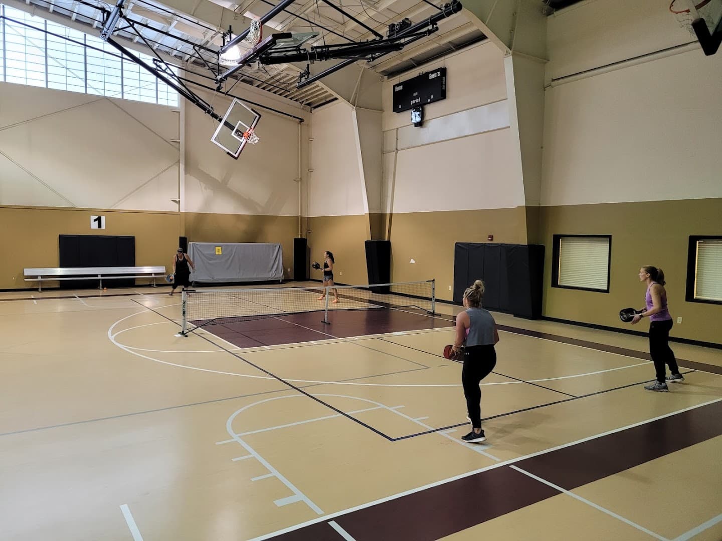 Park West Gym pickleball courts