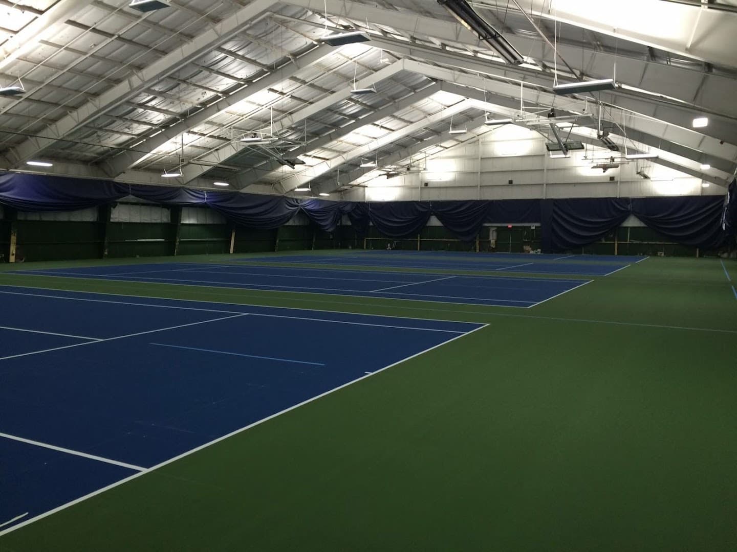 The Shrewsbury Club pickleball courts